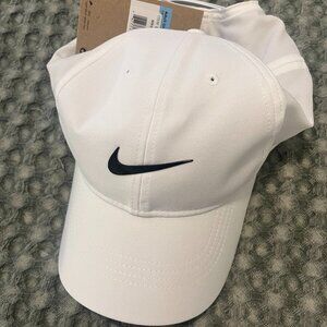 Unworn White Unisex Nike hat